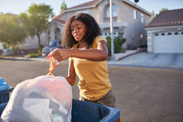 Best Yard Cleanup Services  in West Branch, MI